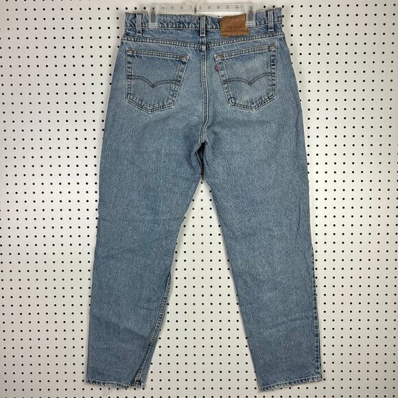 Levi's 550 Vintage Blue Jeans Sz 34x32 USA Made Relaxed Fit Light 90s Distressed - Picture 1 of 9
